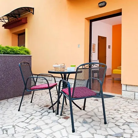 Erik Adults Only 3* ロヴィニ