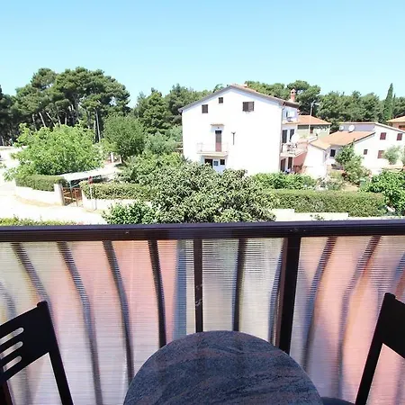 Erik Adults Only ロヴィニ