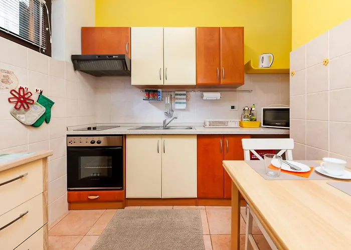 Erik Adults Only Bed & Breakfast 3*