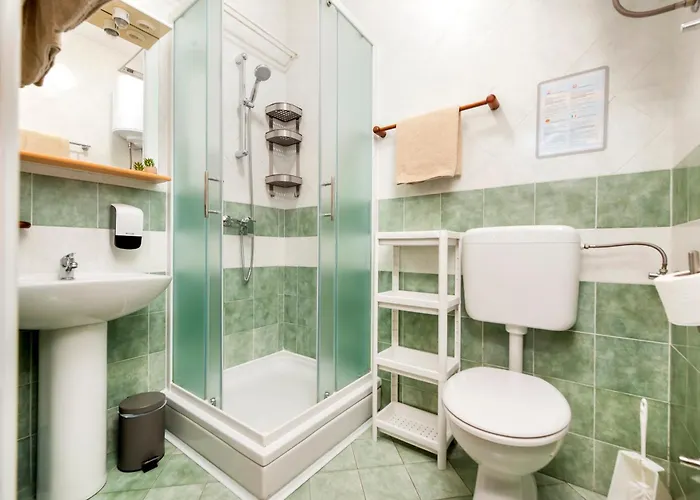 Erik Adults Only Bed & Breakfast