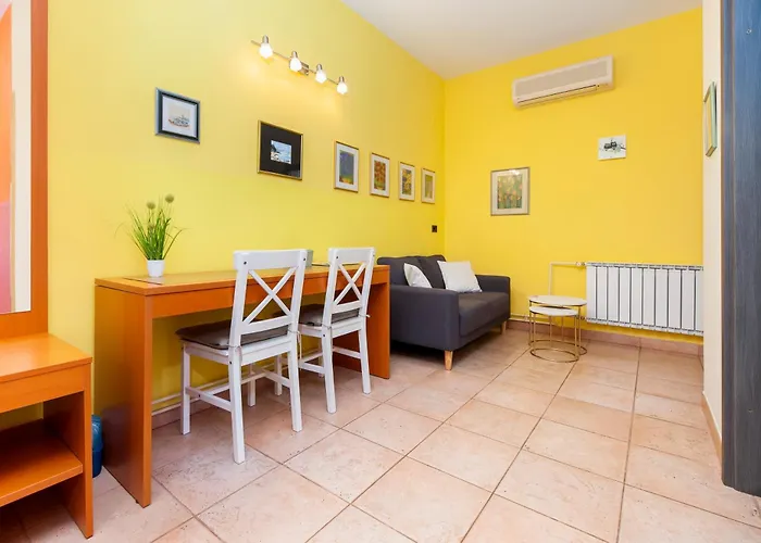 Erik Adults Only Bed & Breakfast 3*