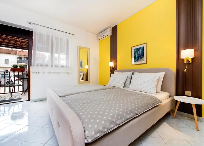 Erik Adults Only Bed & Breakfast 3*