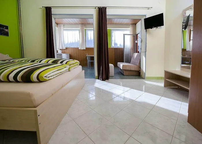 Erik Adults Only Bed & Breakfast 3*